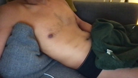 _gayasianguyxxx_  22-03-2022